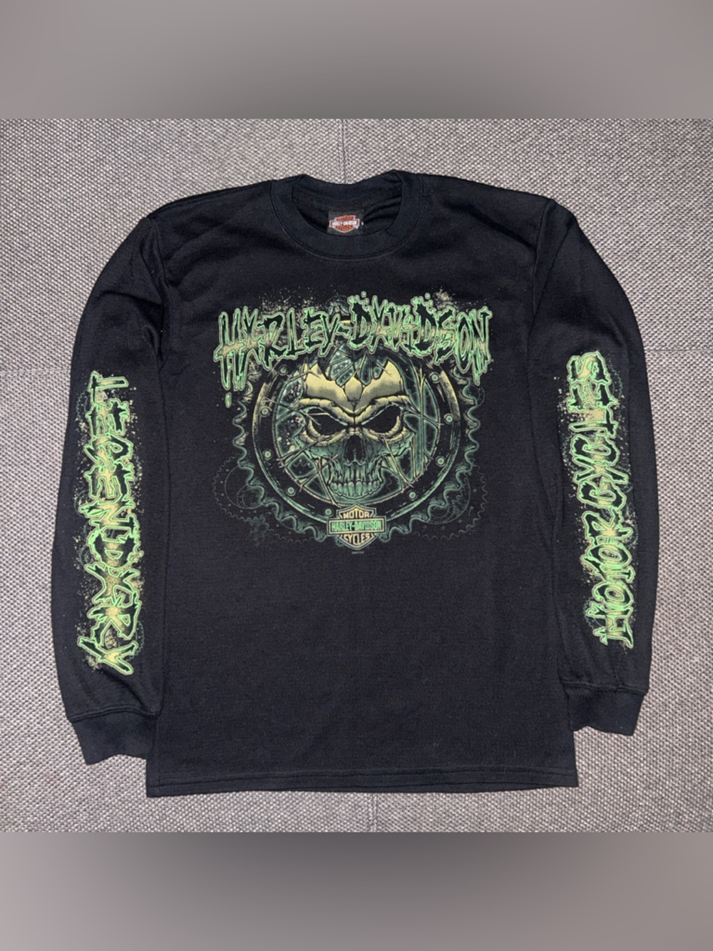Harley-Davidson Men’s Black Long Sleeve Skull Graphic Thermal Shirt -Green Print